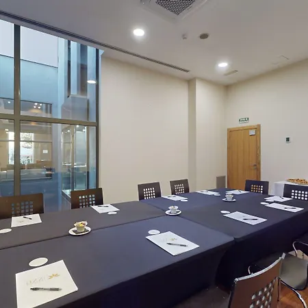 Azz Valencia Congress & Hotel 4*