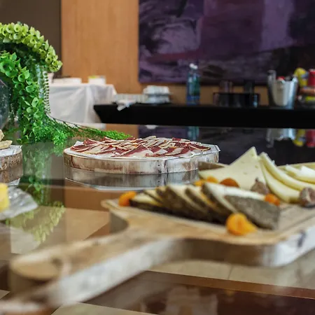 Hotel Azz Valencia Congress &