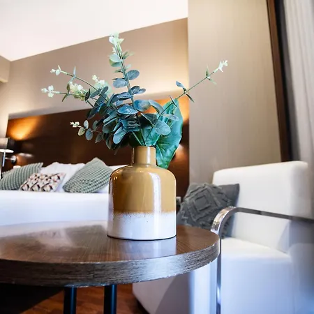 Hotel Azz Valencia Congress Hotel&spa 4*