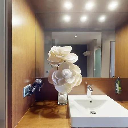 Azz Valencia Congress & Hotel 4*