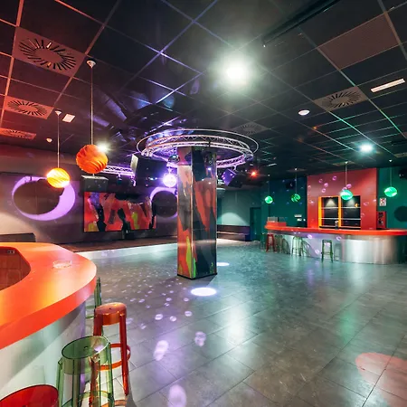 Hotel Azz Valencia Congress Hotel&spa 4*