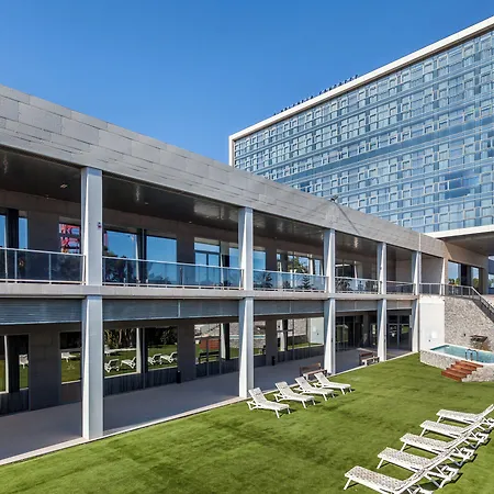 Hotel Azz Valencia Congress & 4*